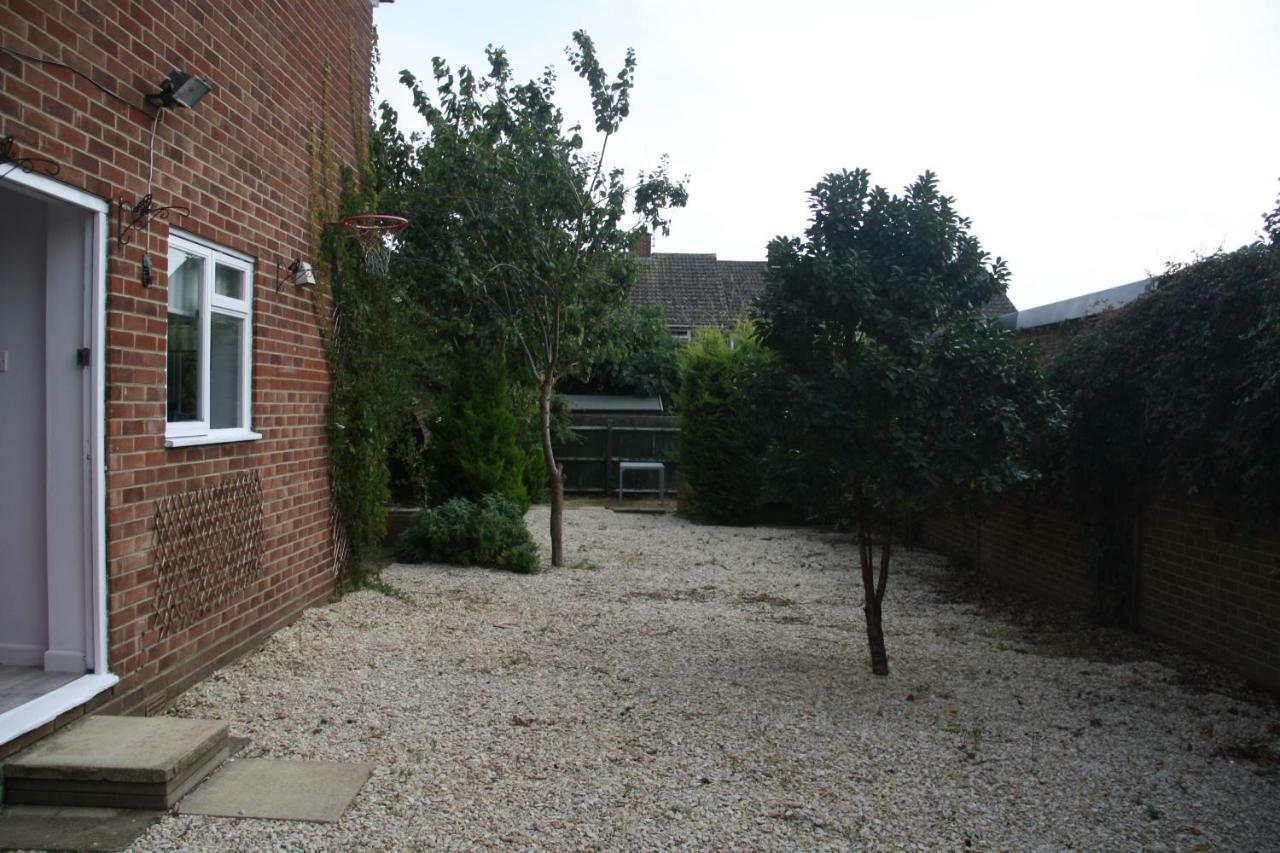 St Anne'S Serviced Accommodation - Bicester Oxfordshire Екстериор снимка