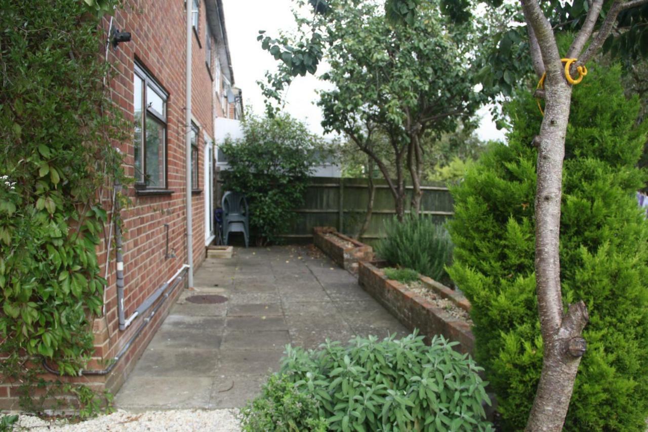 St Anne'S Serviced Accommodation - Bicester Oxfordshire Екстериор снимка