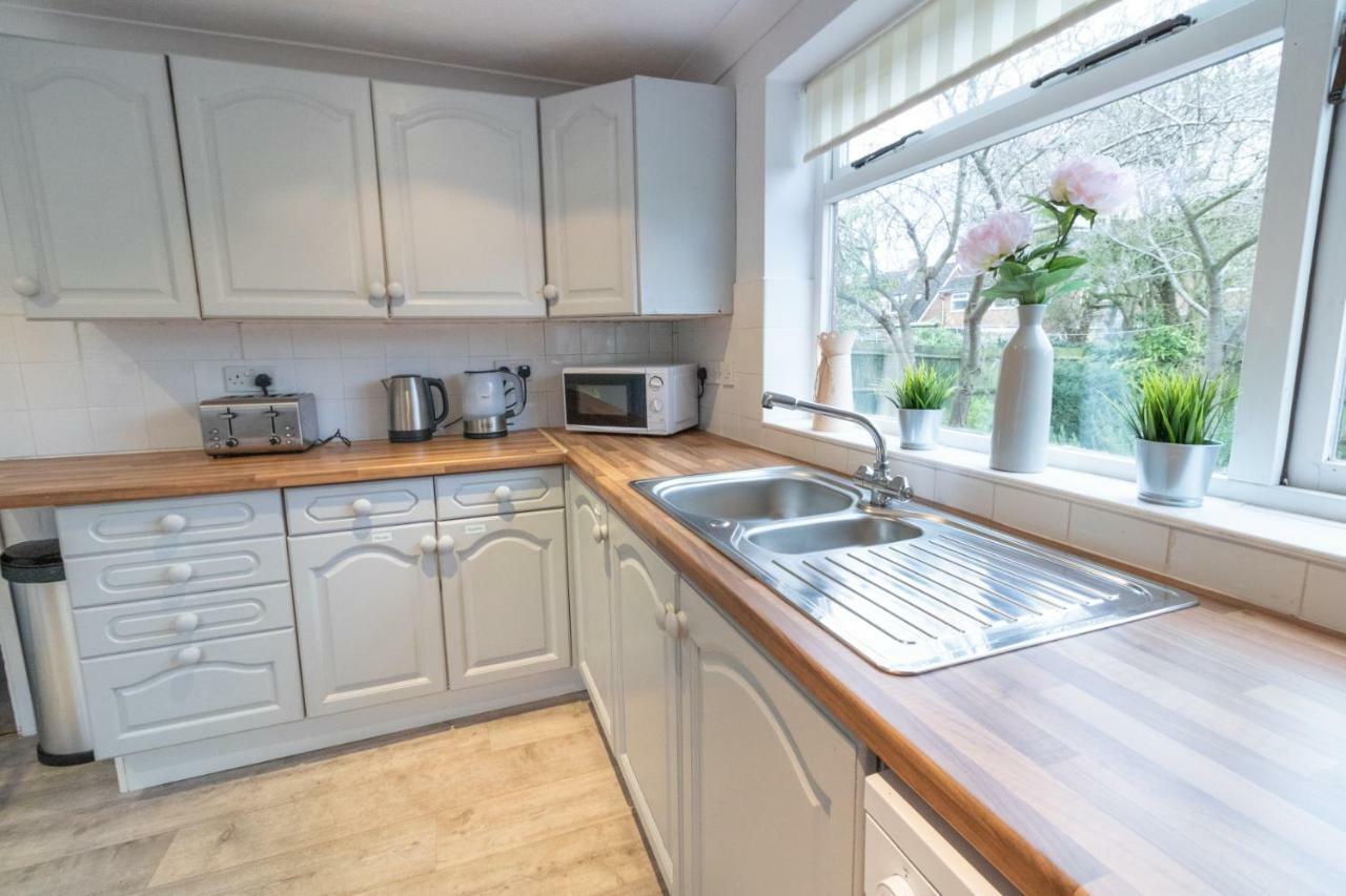 St Anne'S Serviced Accommodation - Bicester Oxfordshire Екстериор снимка