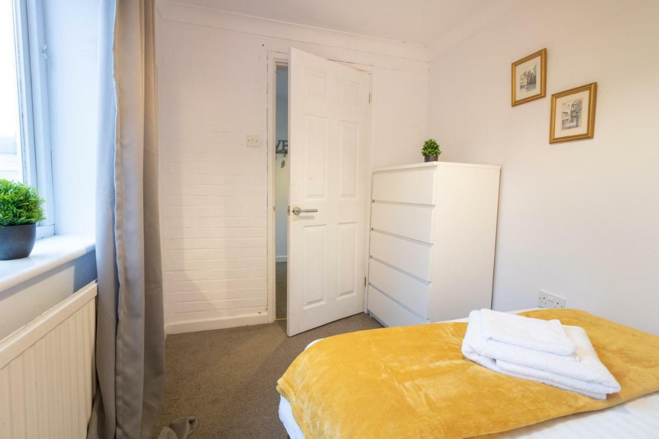 St Anne'S Serviced Accommodation - Bicester Oxfordshire Екстериор снимка